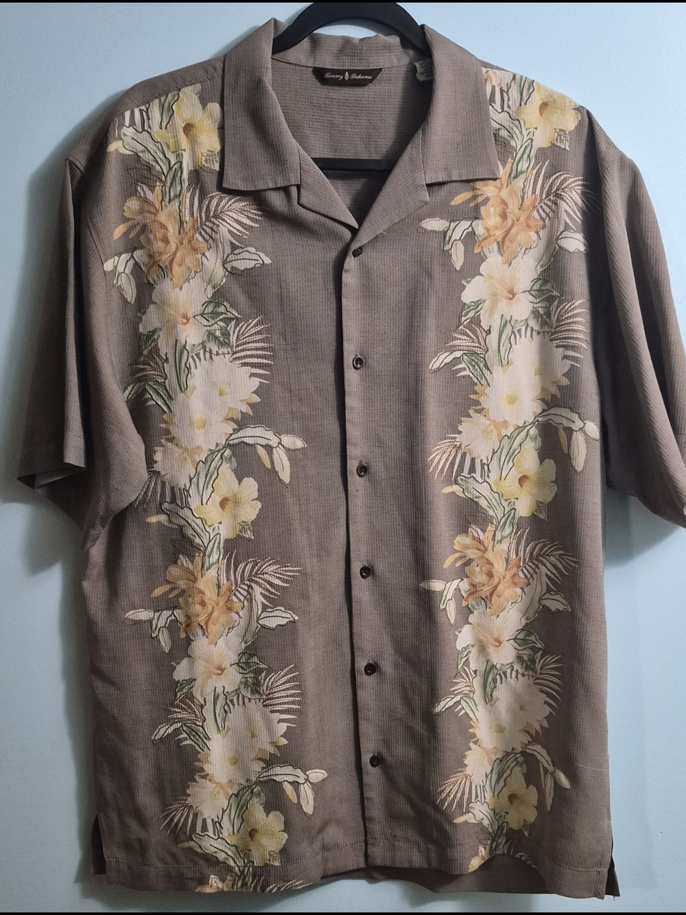 Tommy Bahama Brown Floral-Print Short-Sleeve Button-Down M